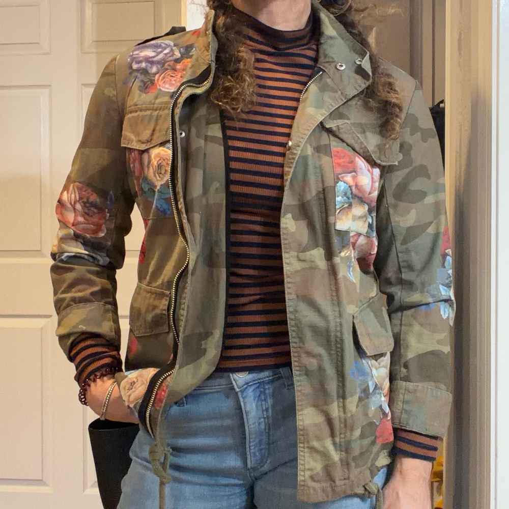 Floral print camo utility jacket - Picture 9 of 12